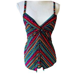 MIRACLESUIT ladies bathing suit top size 8 excellent condition adjustable straps
